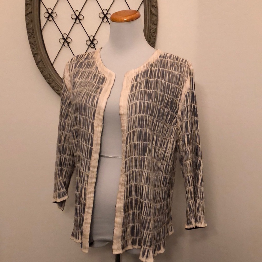 Chico’s open lightweight jacket size 2